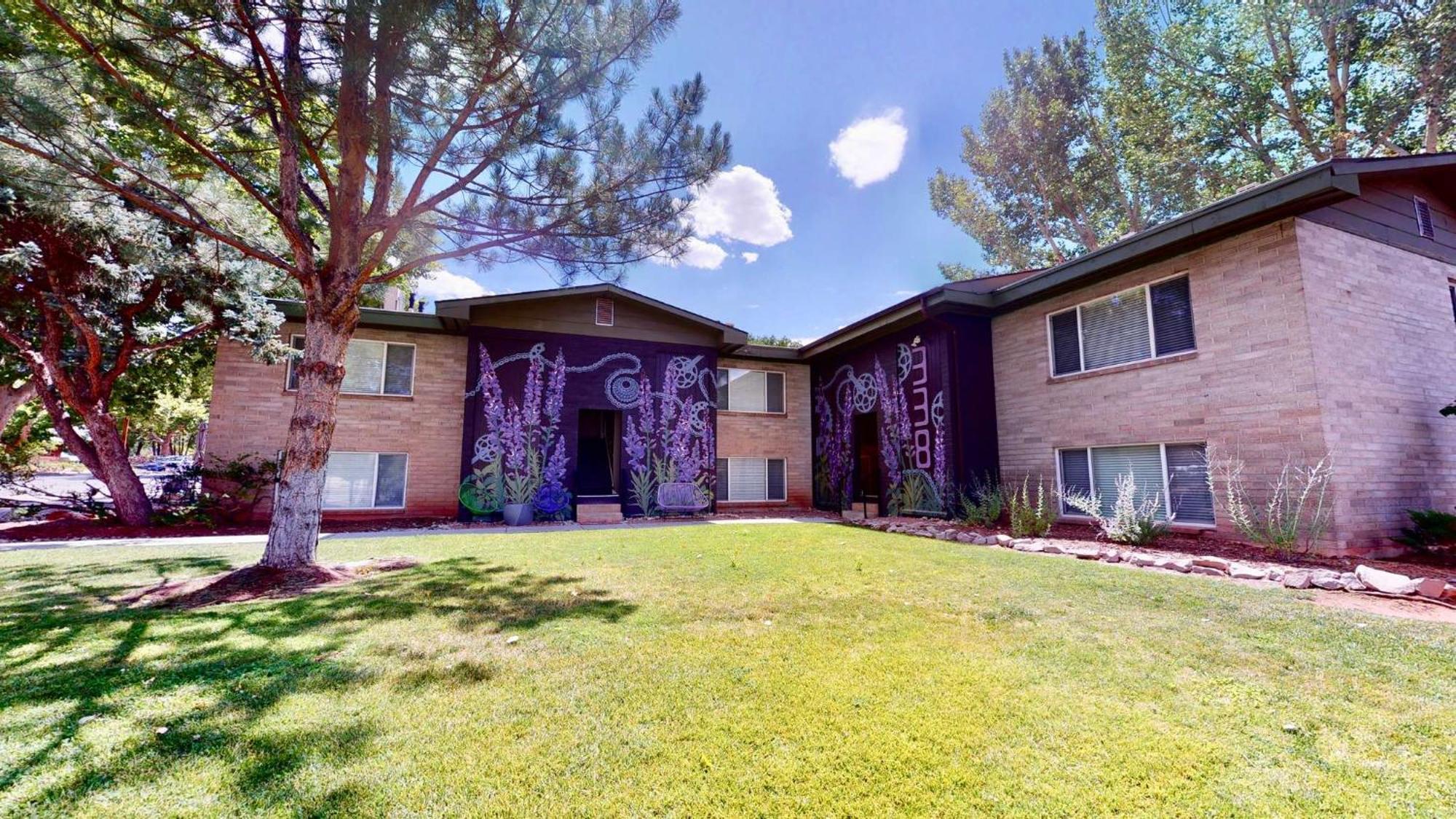 Downtown Cozy Home Base - Purple Sage 1 موآب المظهر الخارجي الصورة